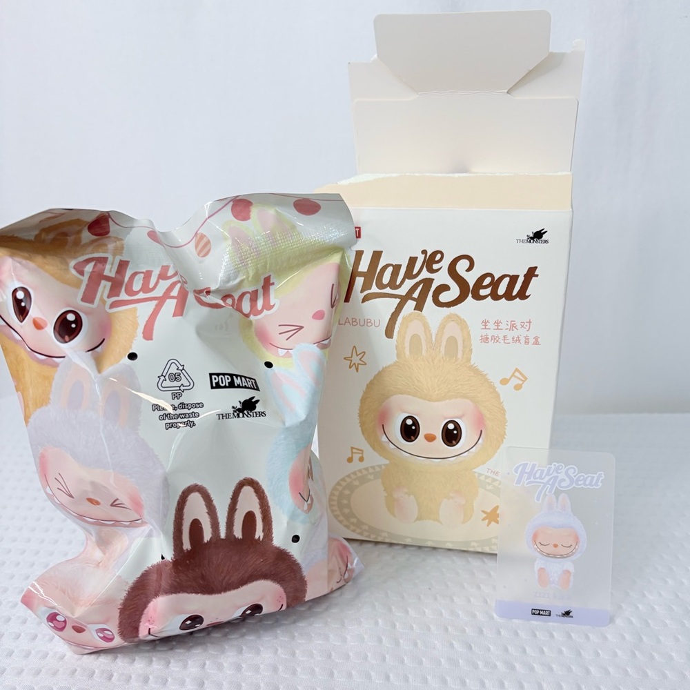 NIB ZIZI Have A Seat Labubu Plush by PopMart